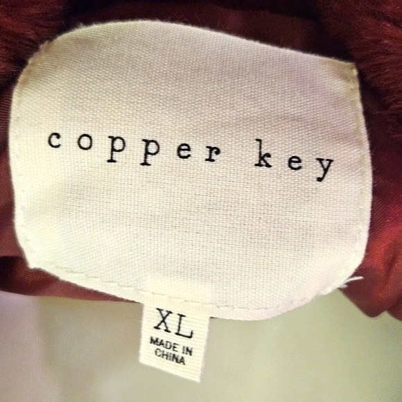 Copper Key Rustic Brown Zip Front Puffer Vest, Size XL Girls,NWT - Picture 15 of 16